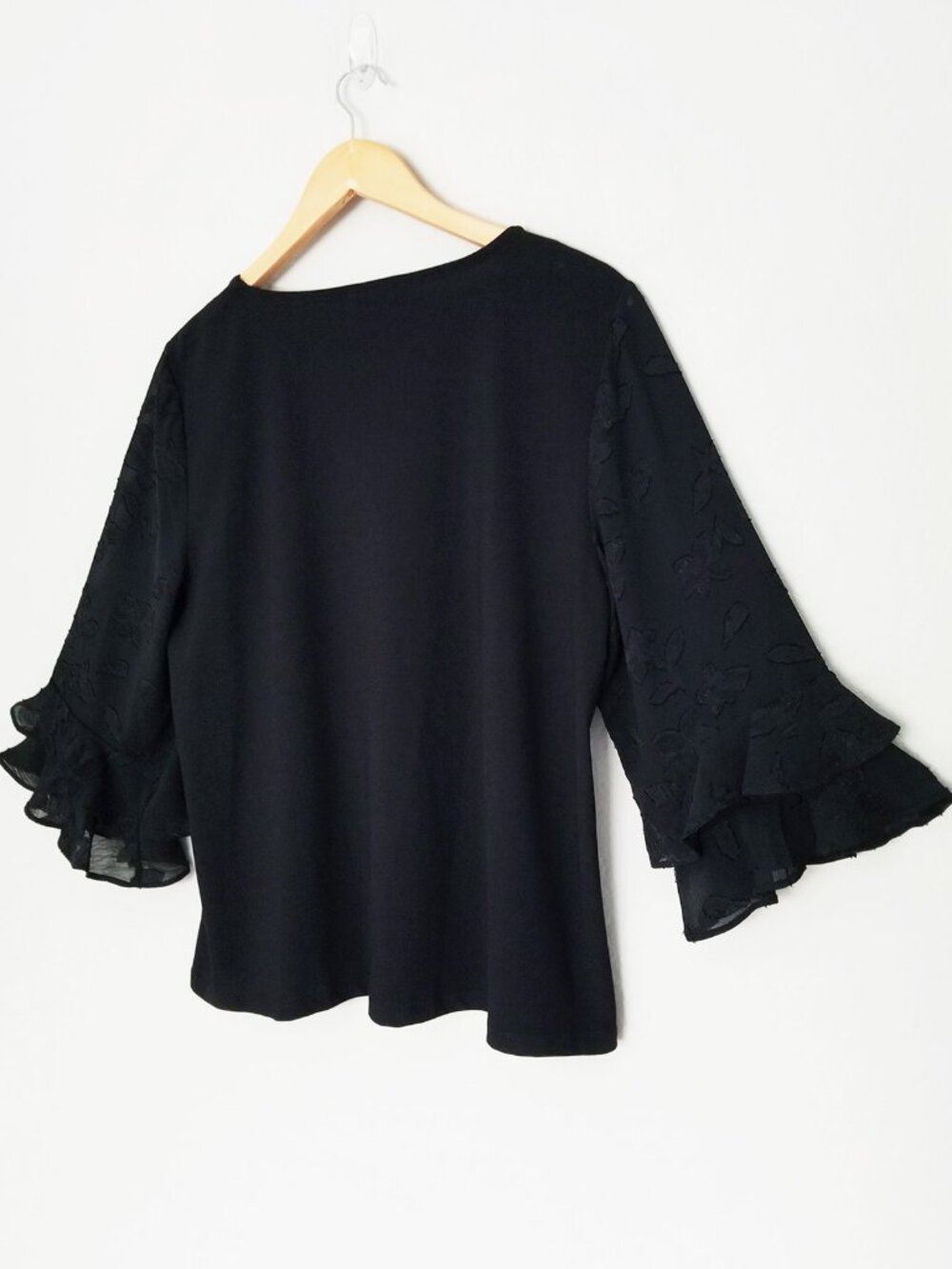CeCe Black Floral Jacquard Chiffon Tiered Ruffle Sleeve Mix Media Blouse Top L - Picture 7 of 15